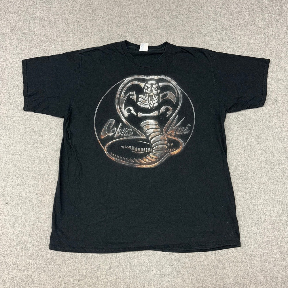Port & Company Cobra Kai Graphic T-Shirt 2XL Black Karate Kid Snake Logo Tee
